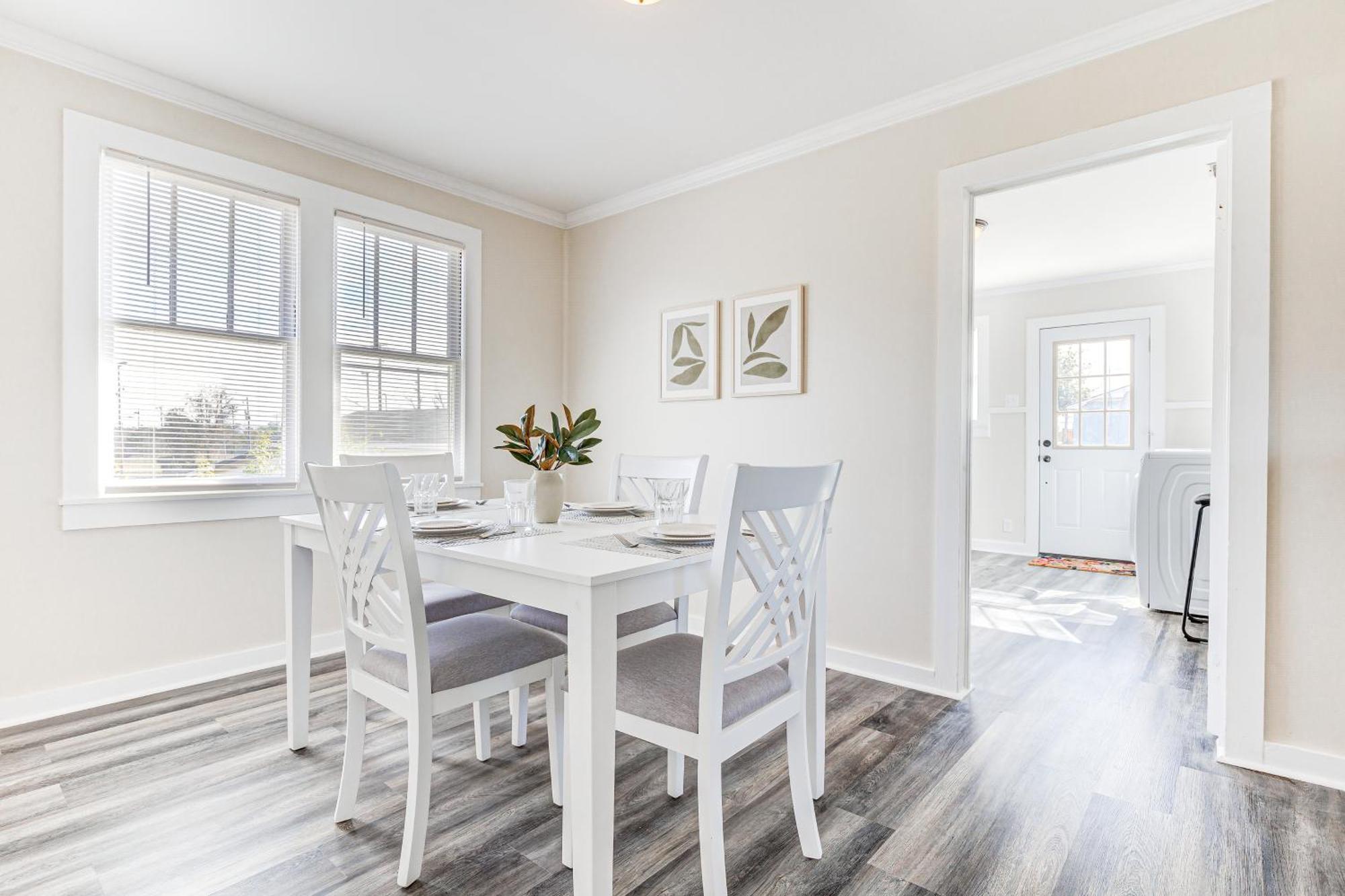 Quiet Grove Hill Cottage With Wraparound Deck! Exterior photo